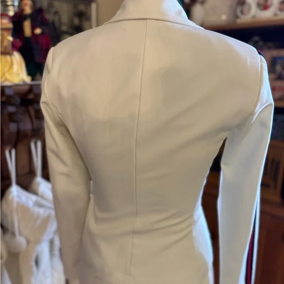 Italian White Women's Blazer - Picture 4 of 7